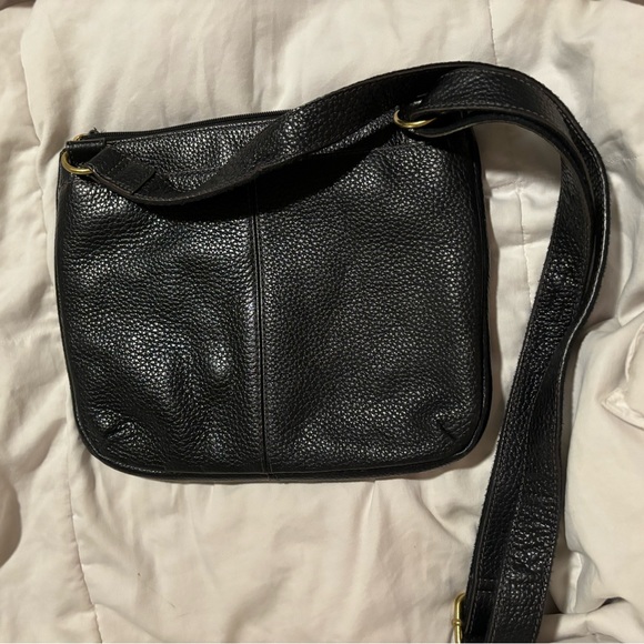 Fossil Crossbody - Picture 2 of 2